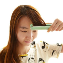 Load image into Gallery viewer, Mini Hair Straightner Electric