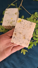 Load image into Gallery viewer, SAFFRON GOLD SOAP