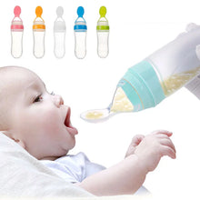 Load image into Gallery viewer, Pack of 4 Baby Feeding Bottle With Spoon
